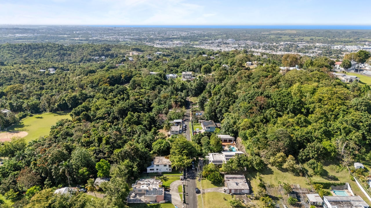 Luxury Income-Producing Estate | Carolina, Puerto Rico