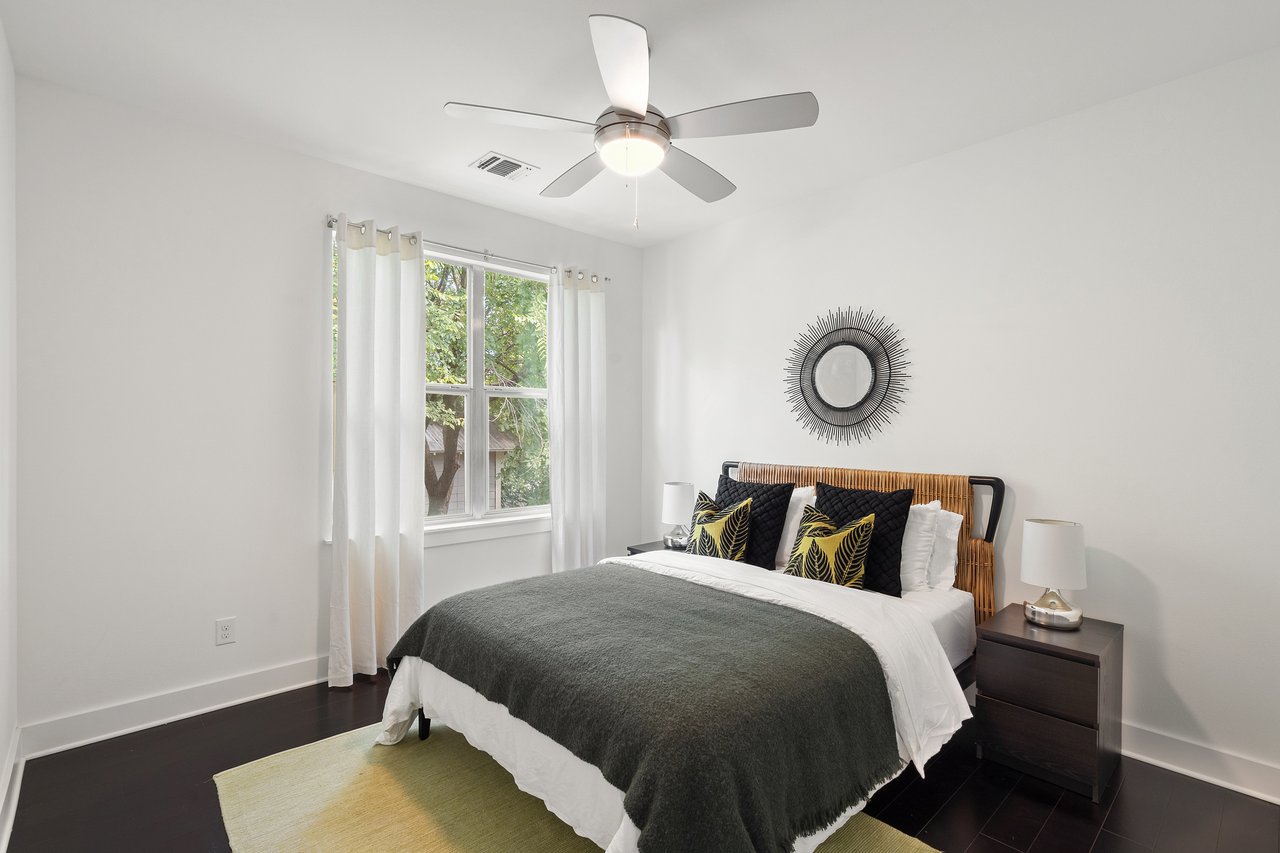 2105 Goodrich Ave #2