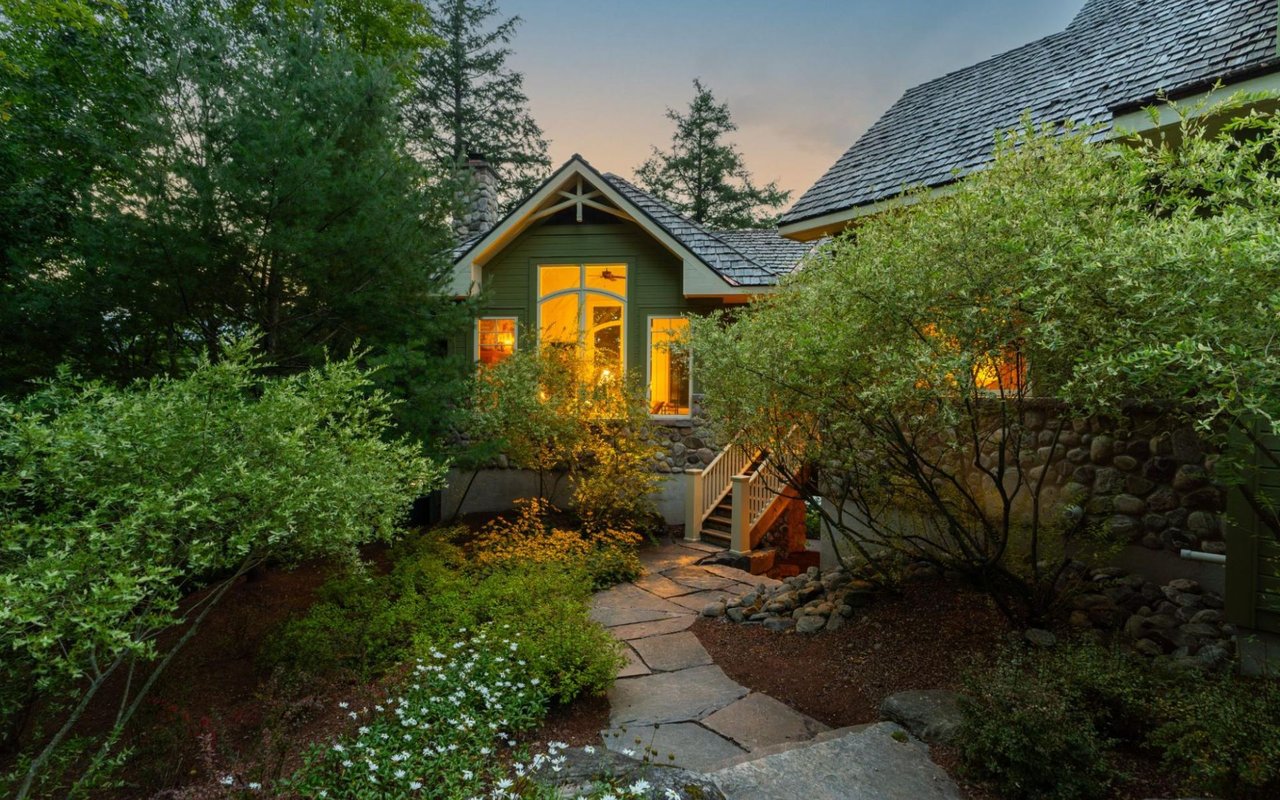 Luxury Property Management Tips for Muskoka Cottage Owners