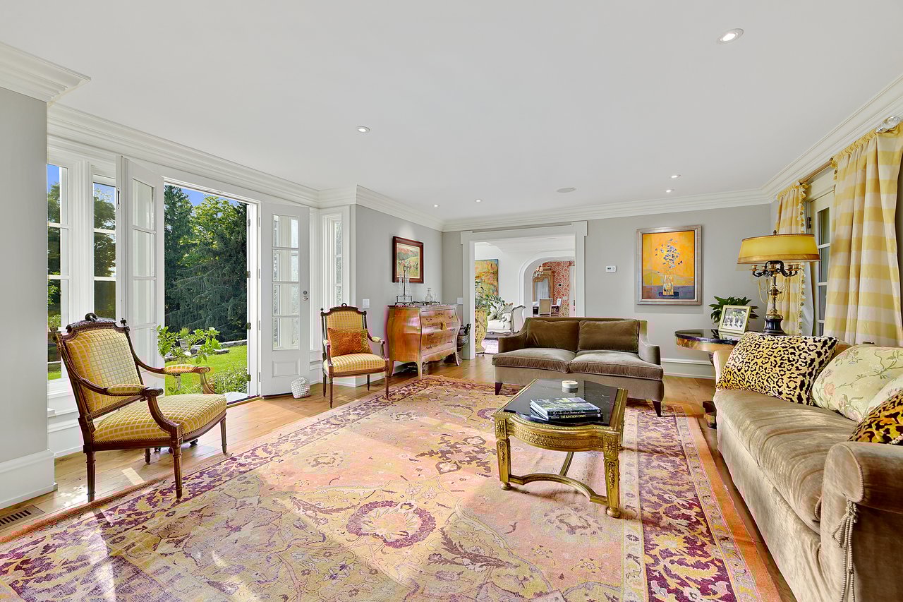 16 Whippoorwill Road