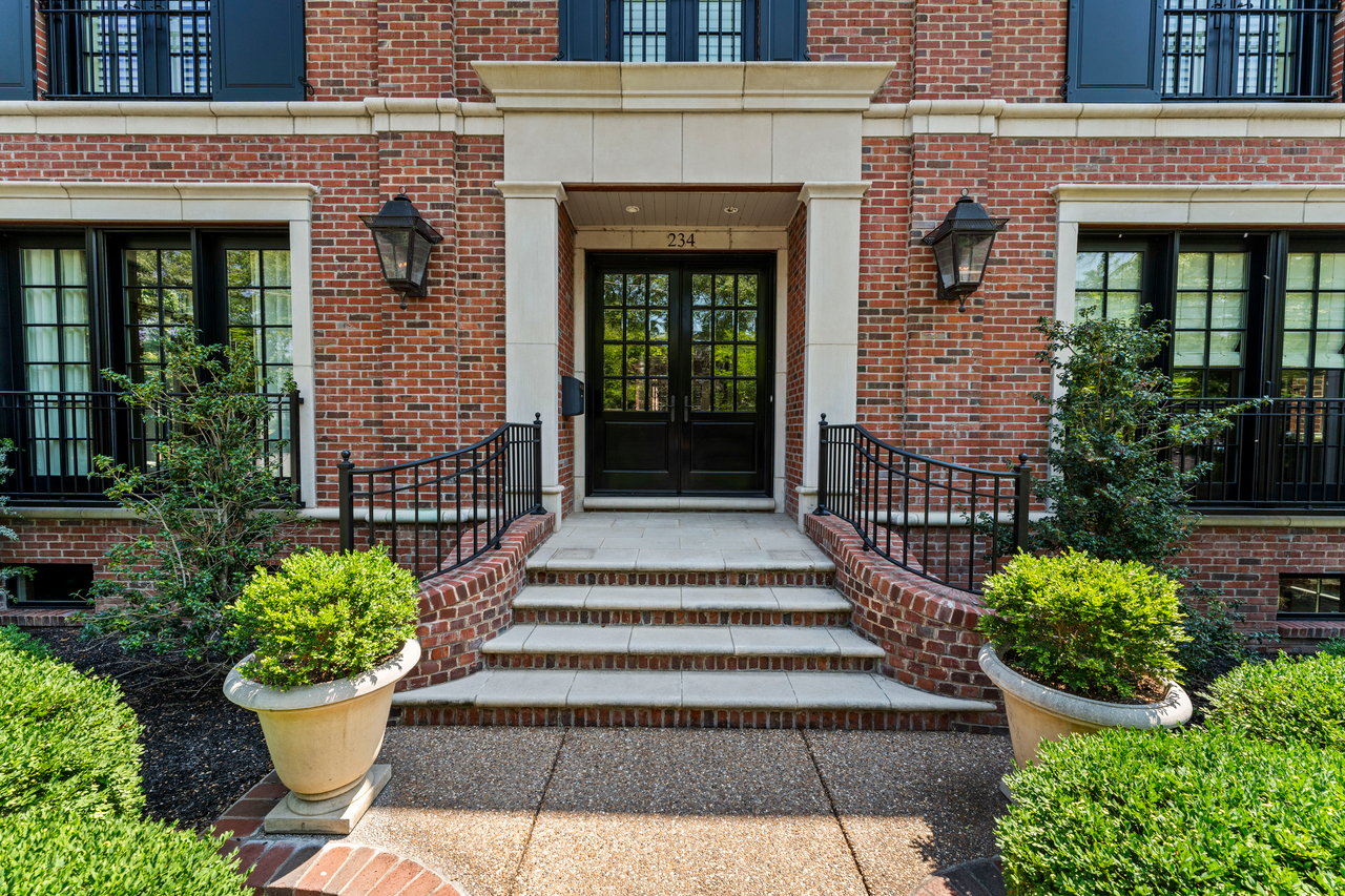 Experience The Pinnacle Of Refined Living In This Timeless & Elegant Residence