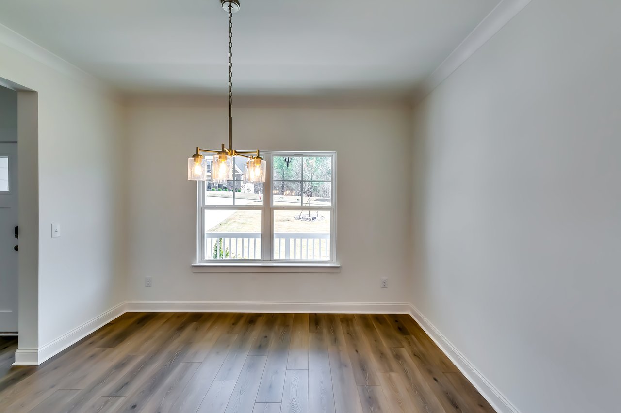 537 Principal Meridian Dr