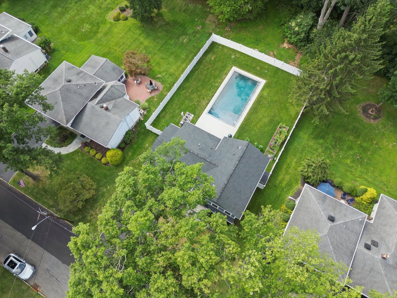 25 Ascot Way, Summit, NJ 07901