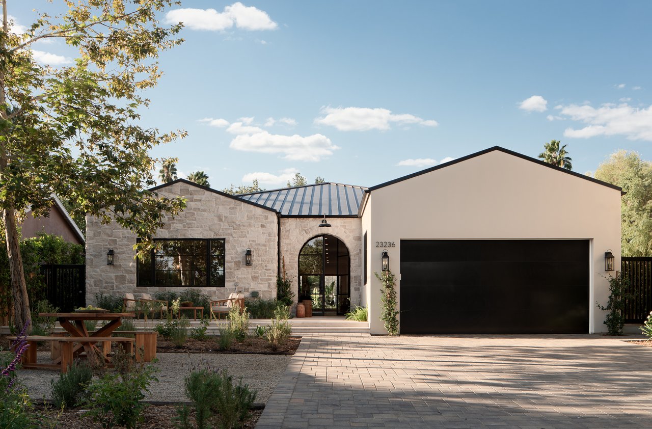 23236 Hatteras Street