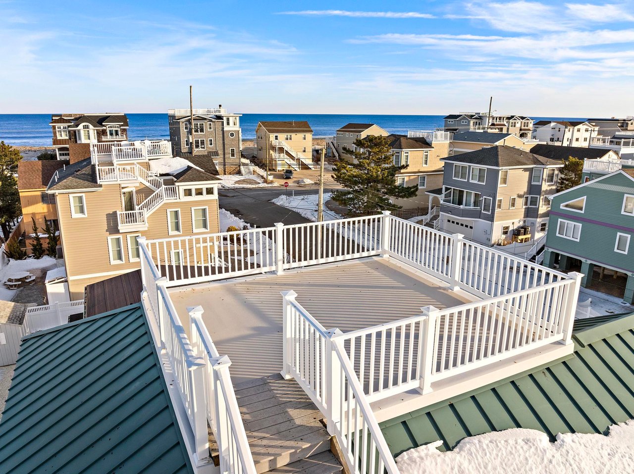 7 W Julia Ave, Long Beach Twp