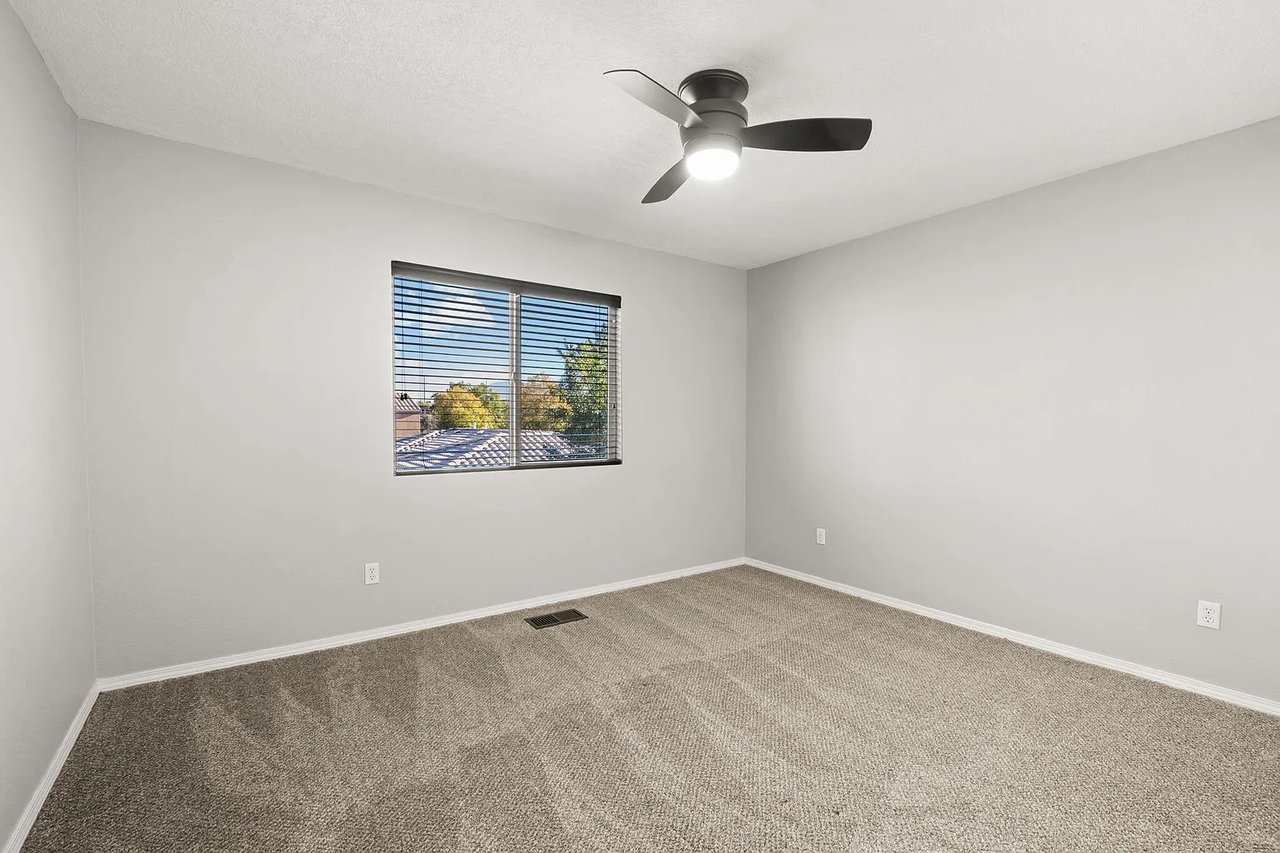 1405 Villa Candela, NE