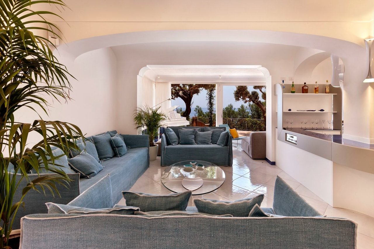 Reintroduce the Villa Bepina