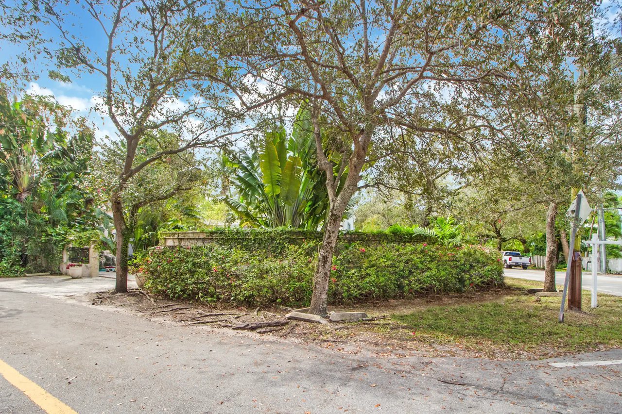 3200 Morris Lane