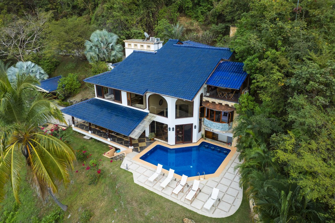Casa Nikita | 4-Bedroom Ocean View Villa with Pool Near Potrero Beach