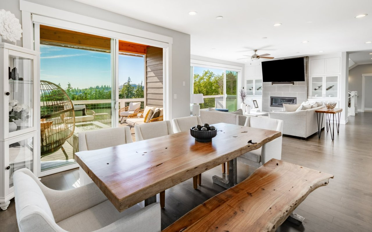 Atlanta’s No. 3 RealTrends Verified Small Team Launches Dossier With Side