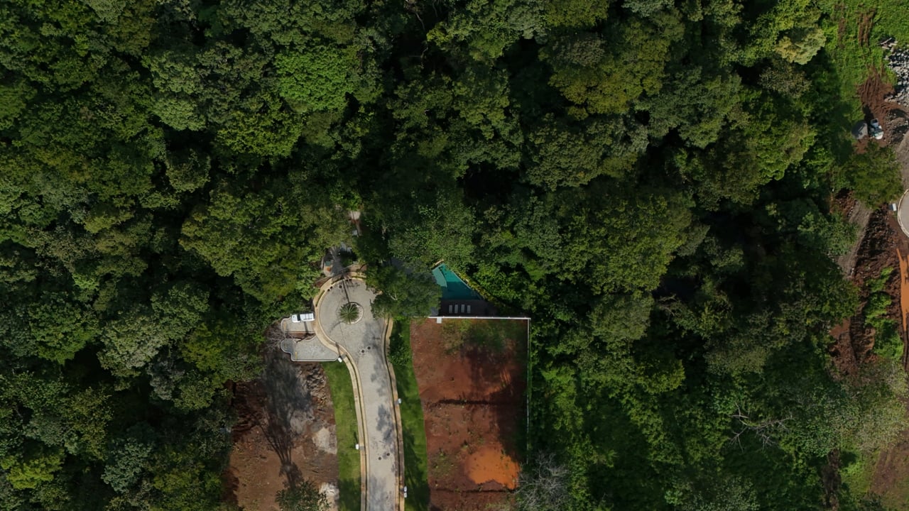 Gated Community Lots Walking Distance to Avellanas