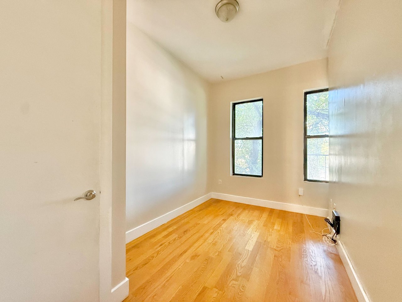 323 Melrose Street 2L