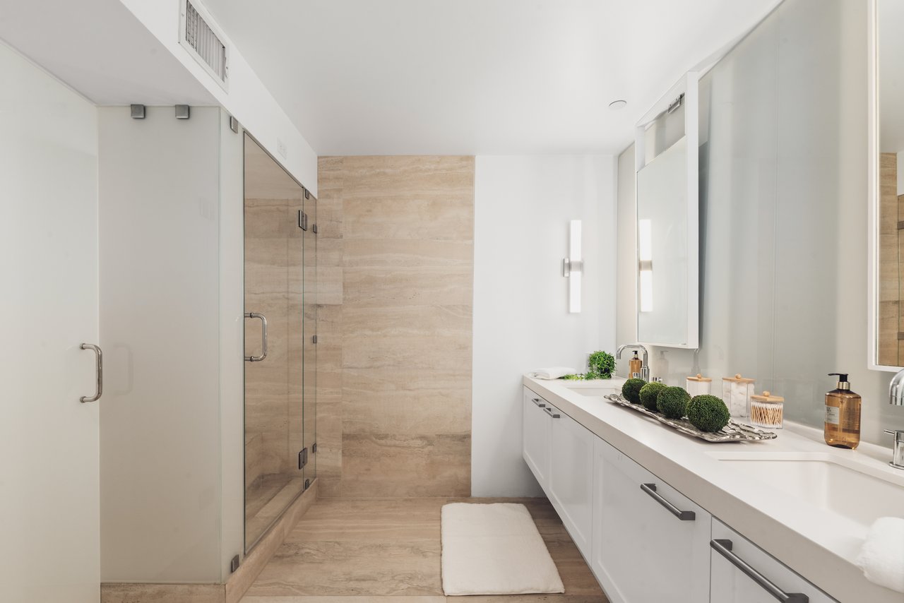 1133 5th St Unit: 204, Santa Monica 