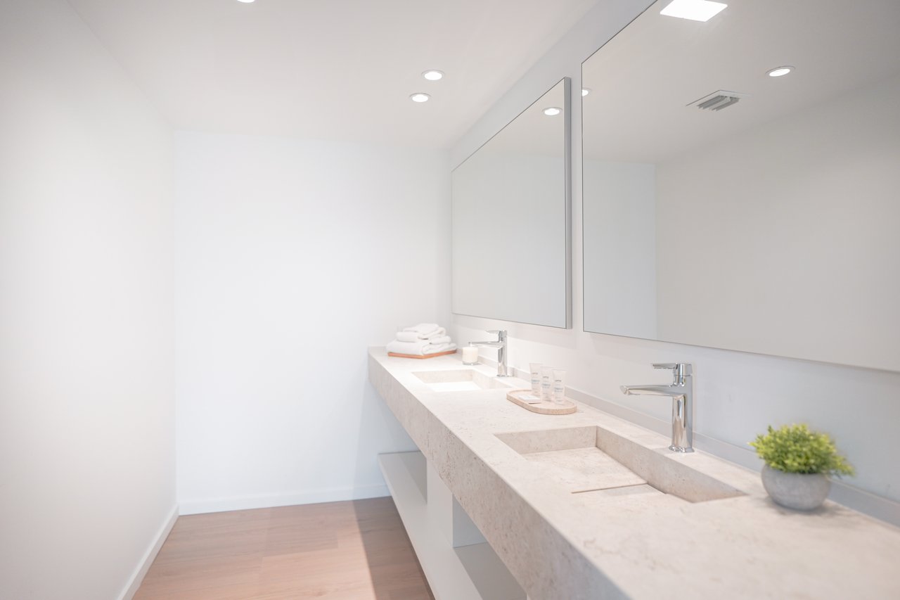 Beach Haus Bal Harbour Residences