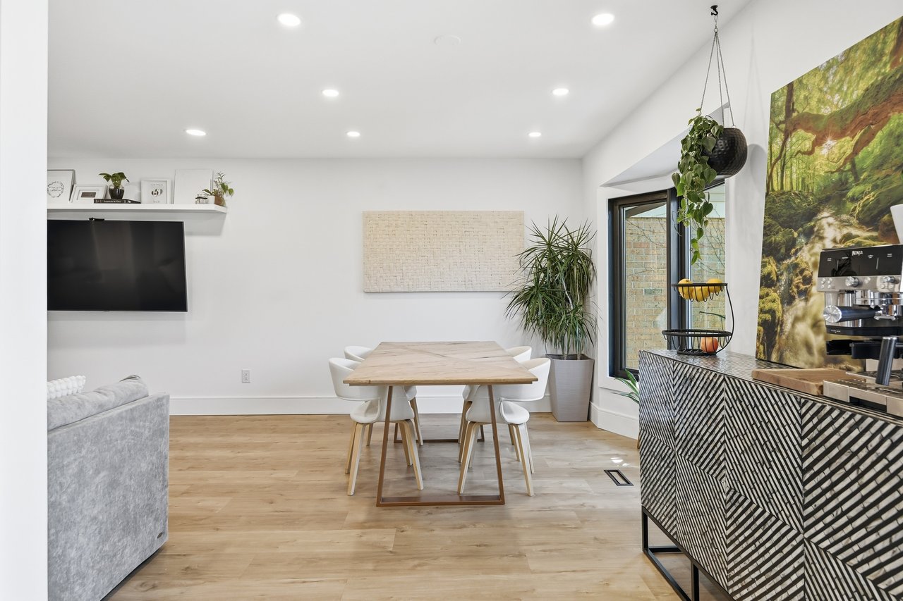 1181 Potters Wheel Cres, Oakville