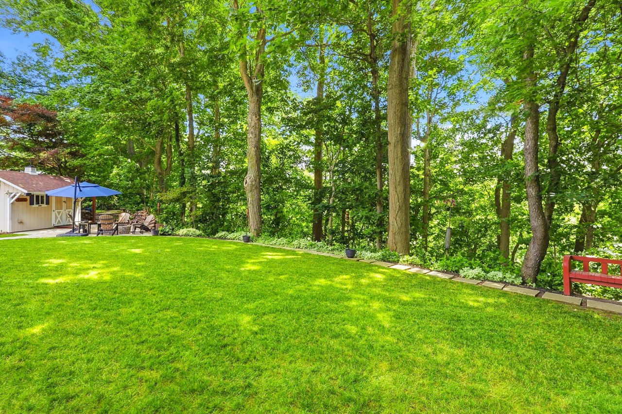 Stunning Metropark Retreat