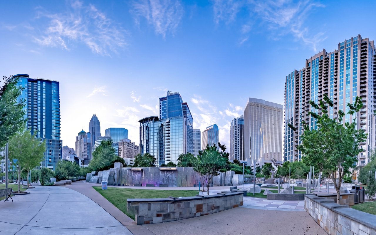 Neighborhood of the Month: Uptown
