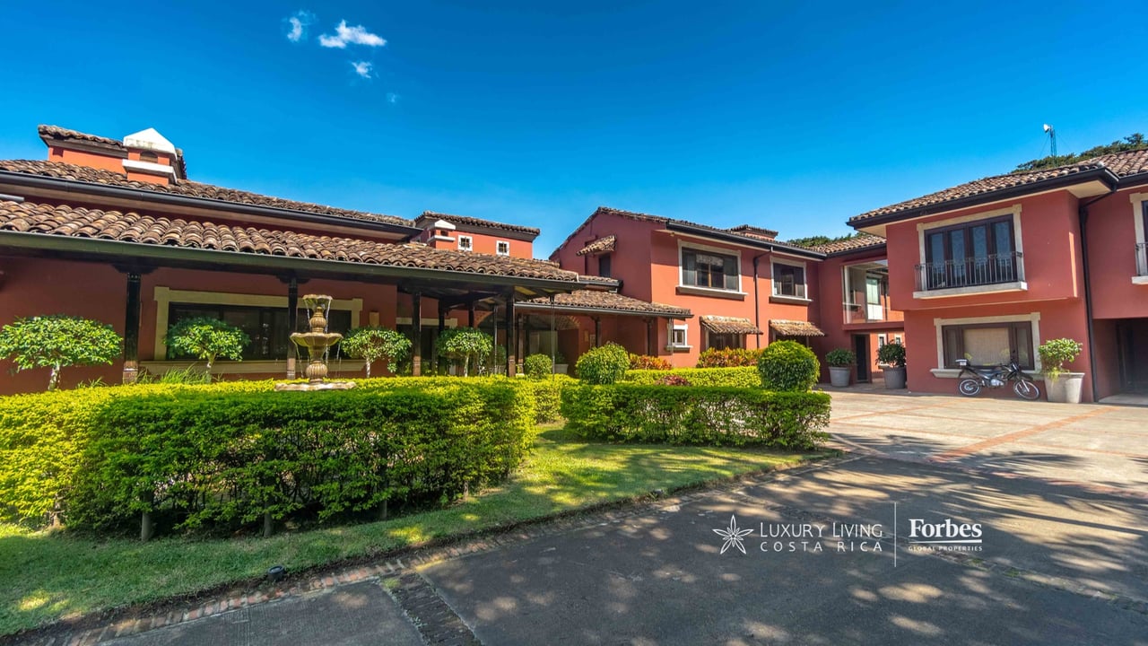19759 - Luxury Hacienda Estate for Sale in Santa Ana | Villa Artesana