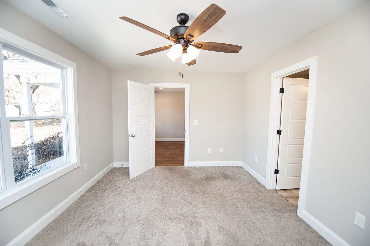 100 Winterhaven Rd #100