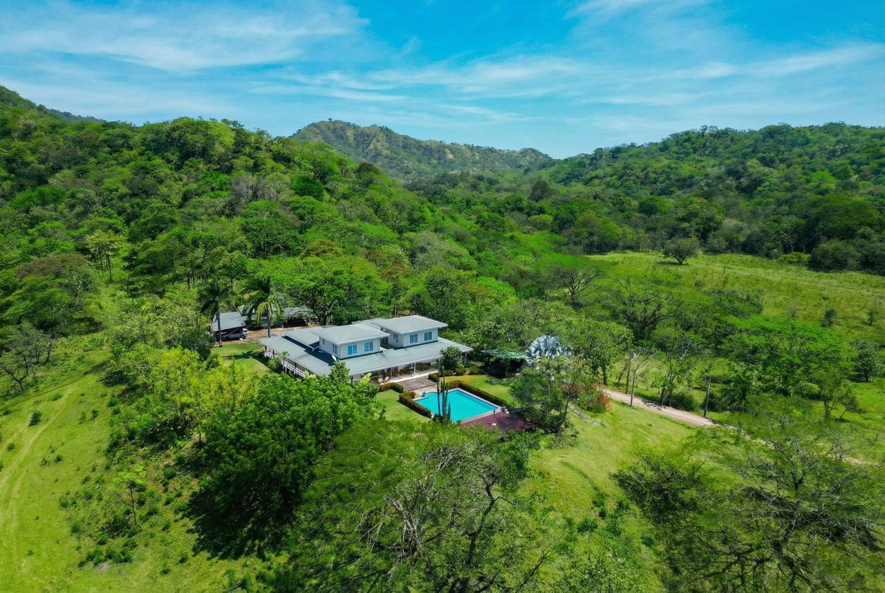 243 Hectares - Large Acreage - Costa Rica Investment Land. 