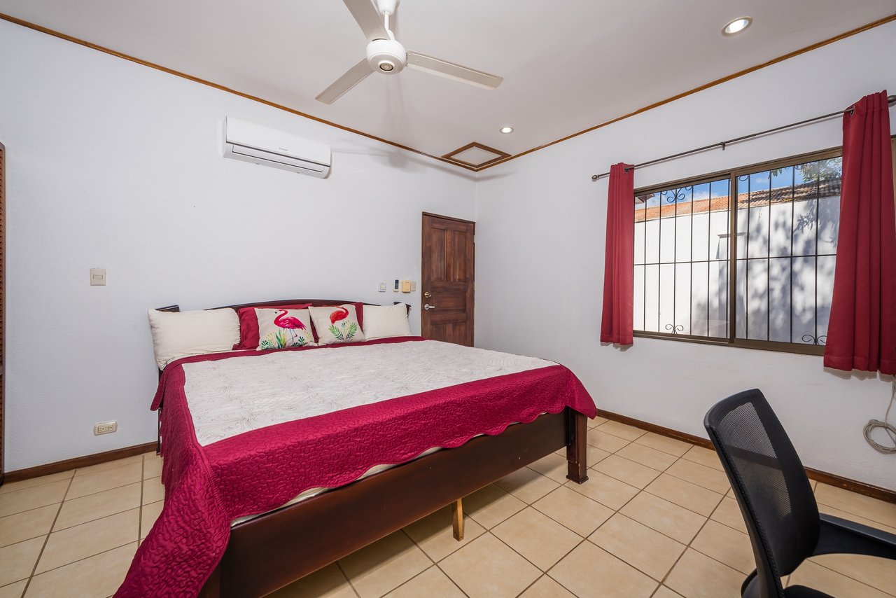 Casa Descanso | Fully Furnished Home Near Tamarindo Beach