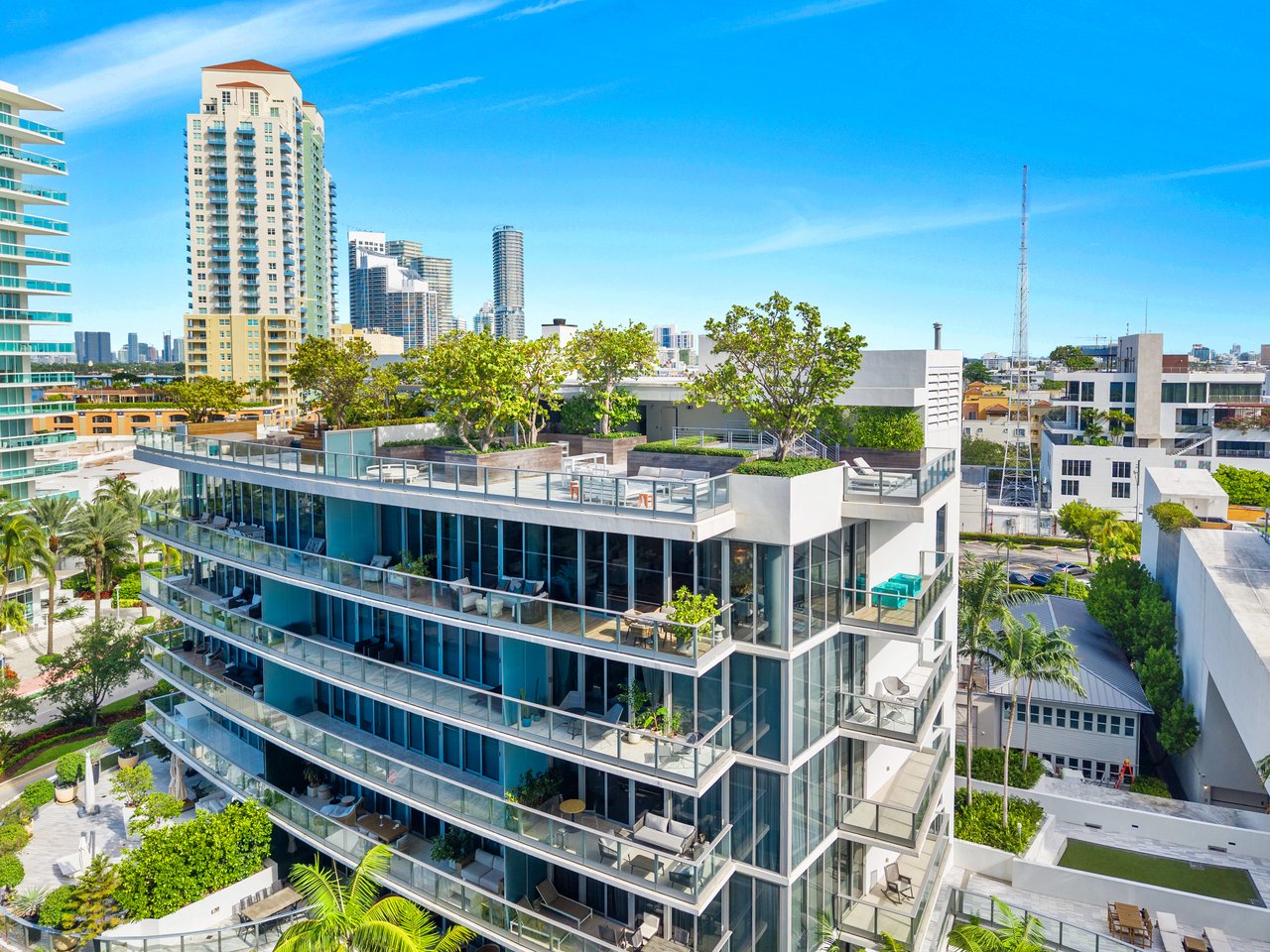 Marea Penthouse 2