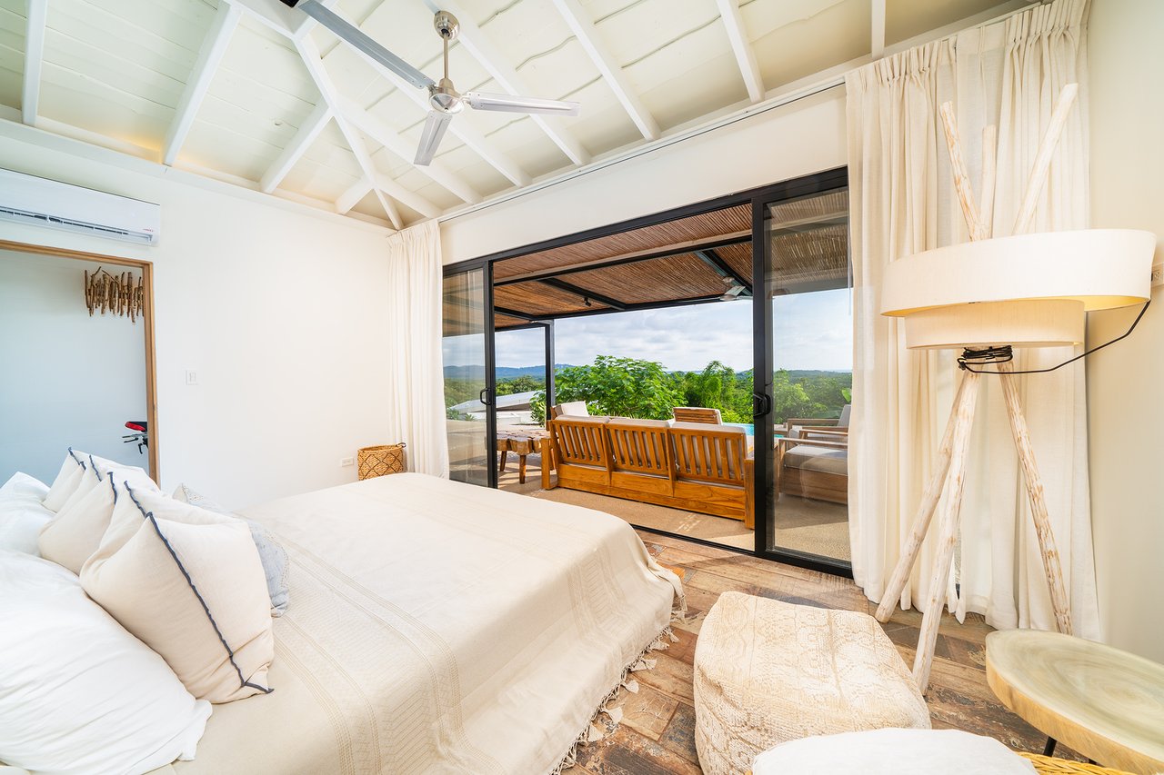 Casa Salinas – 3 beds ocean view home in playa grande