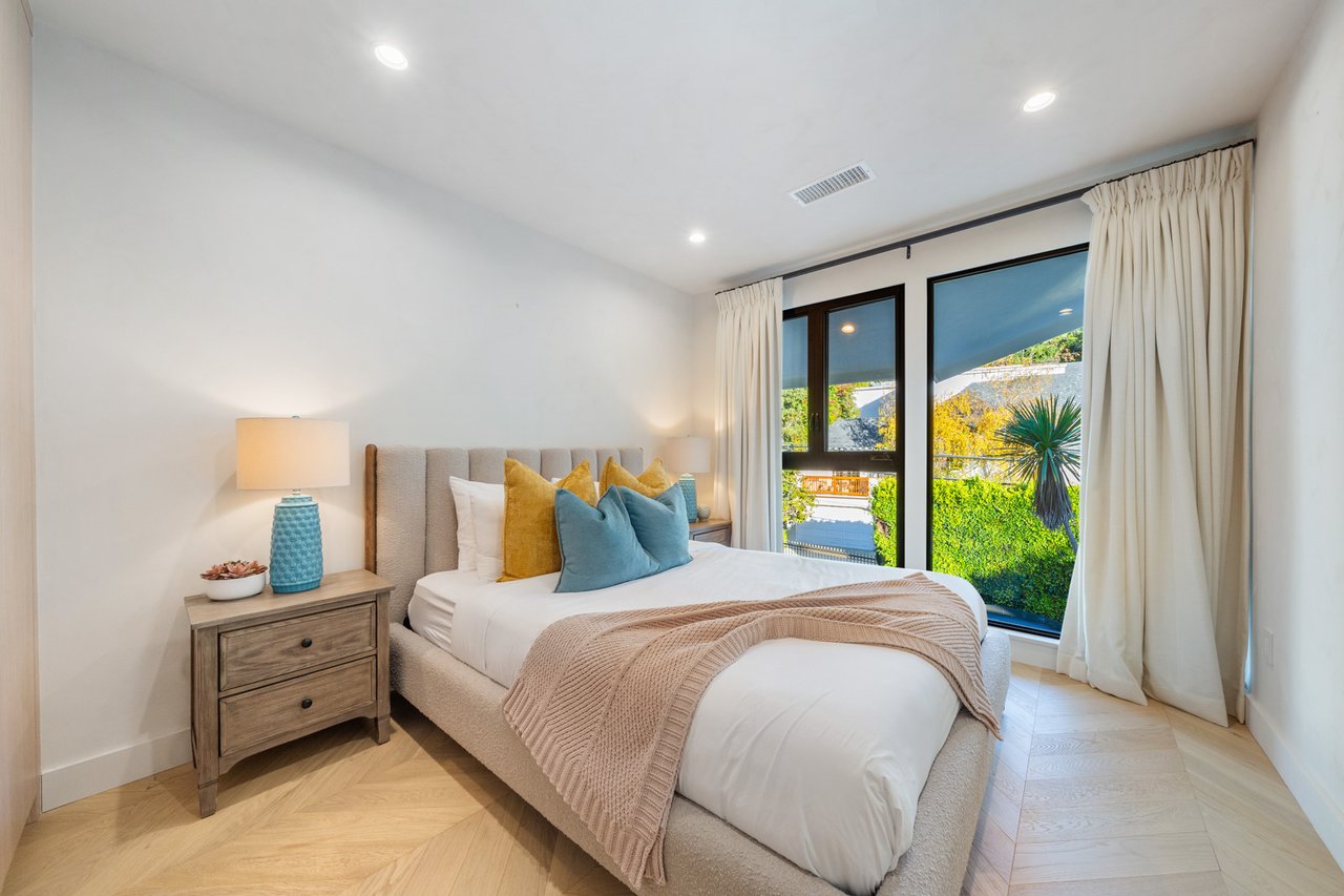 Bowmont Estate🏝️