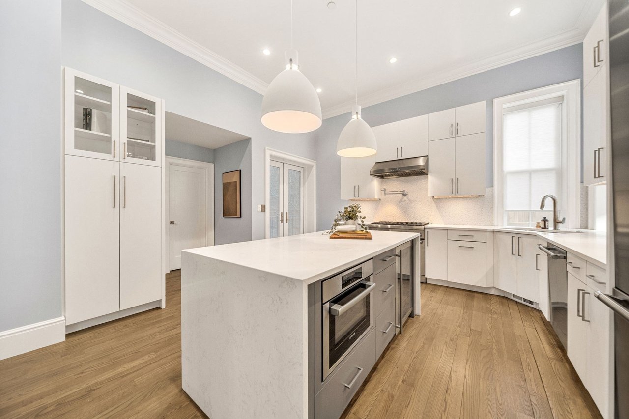 327-329 Shawmut Ave. Unit 1