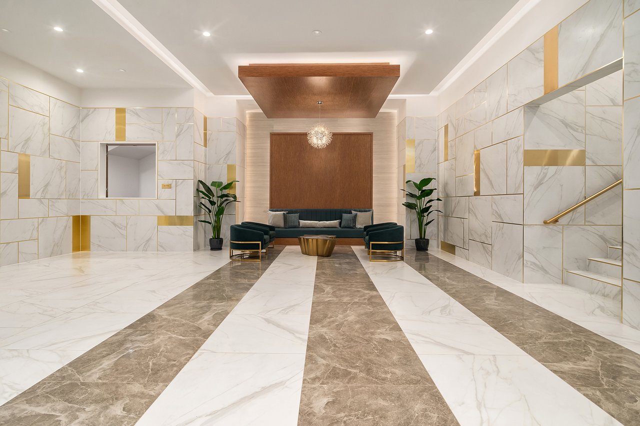 OTTO 4 BEDROOMS | 5 BATHROOMS