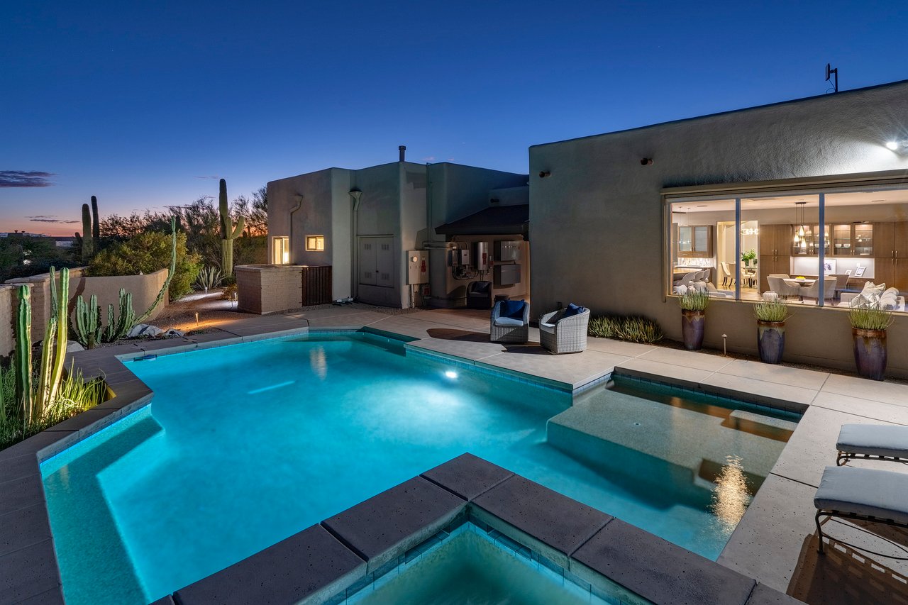4960 N Camino Antonio