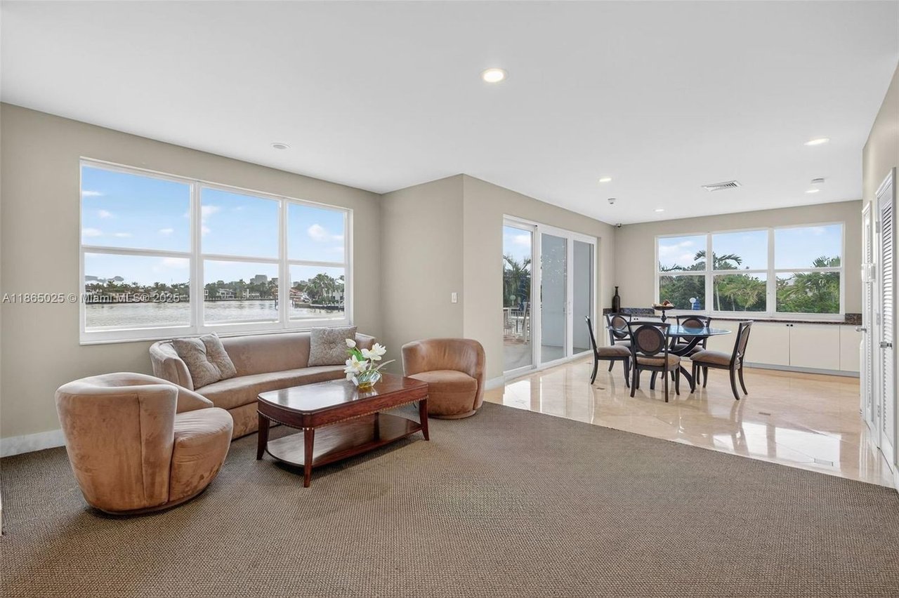 511 Bayshore Dr #1005