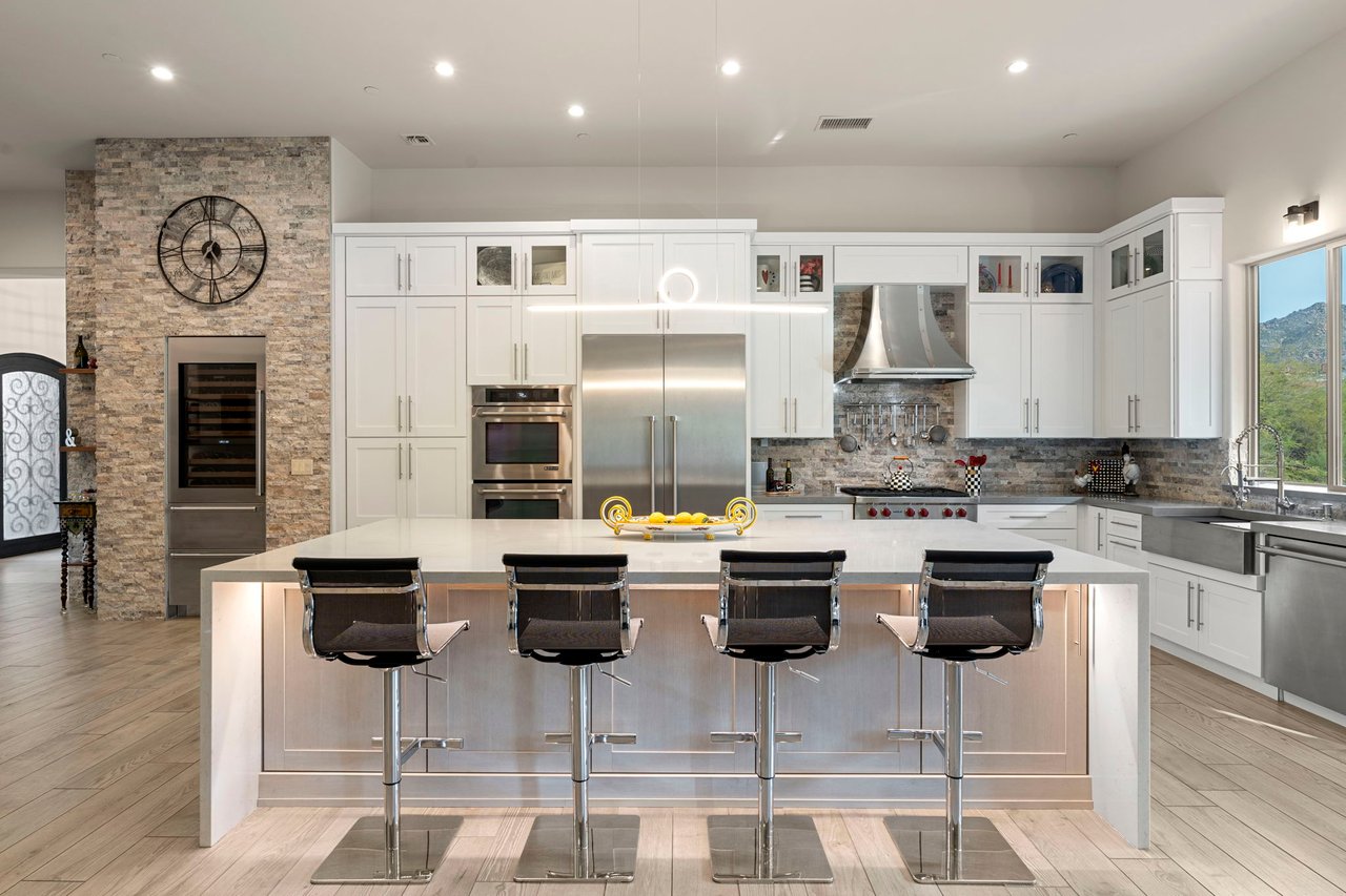 11923 E CASITAS DEL RIO Drive