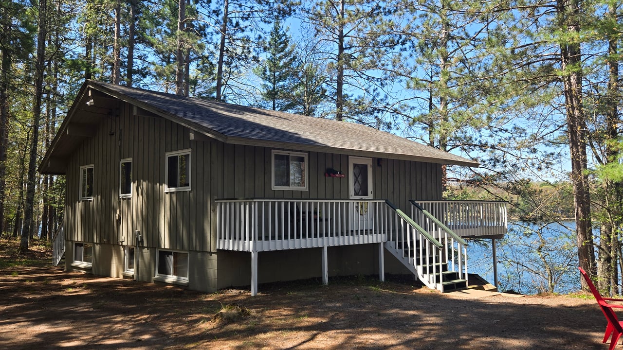 46095 Tahkodah Lake Road