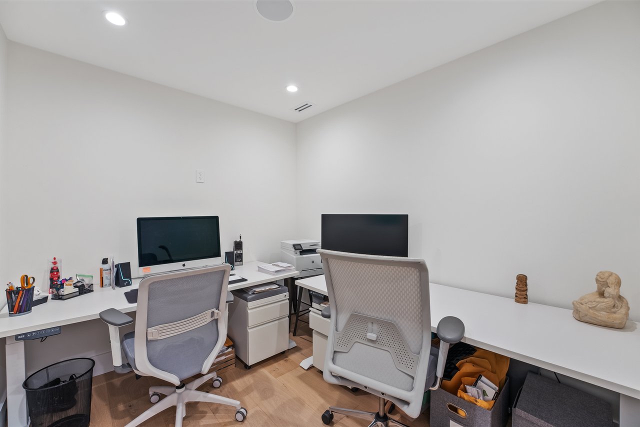 25865 N Mesa