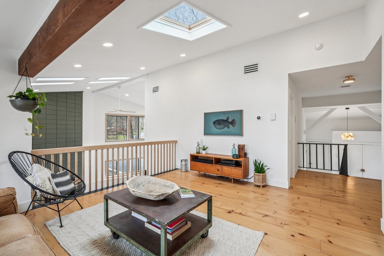 Cornwall Contemporary Wooded Retreat