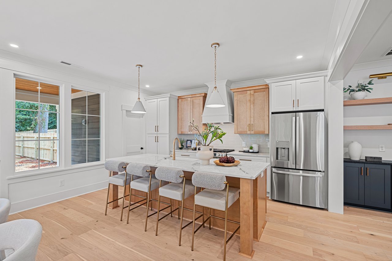 2742 Bancroft Street