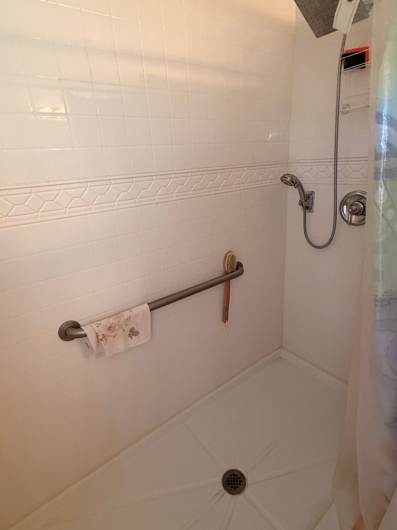 Narcoossee Corridor Renovation Opportunity 