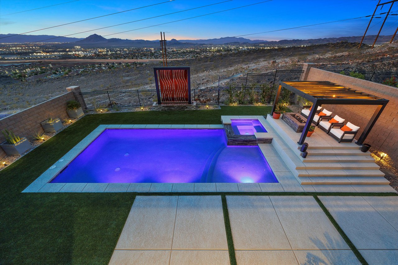258 Shaded Canyon Drive