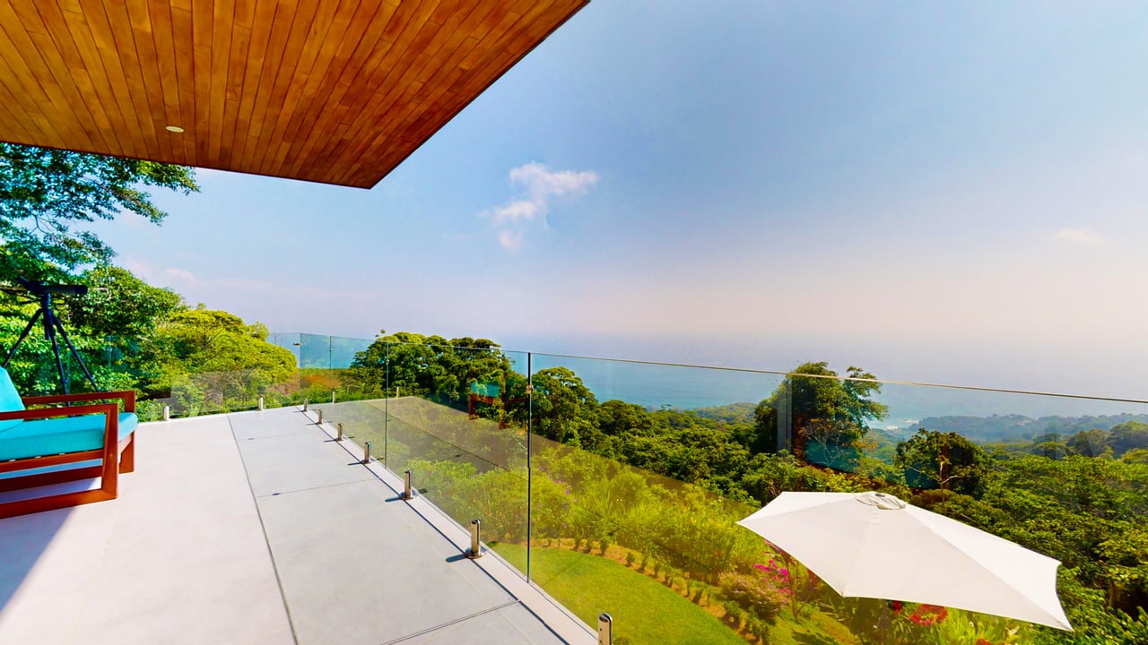 Modern House For Sale with Ocean view in Costa Verde Estates