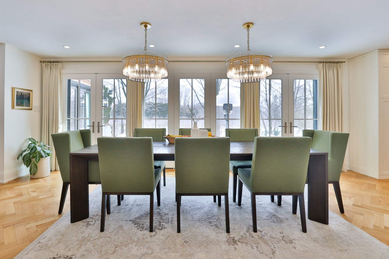 2464 Deer Run Avenue