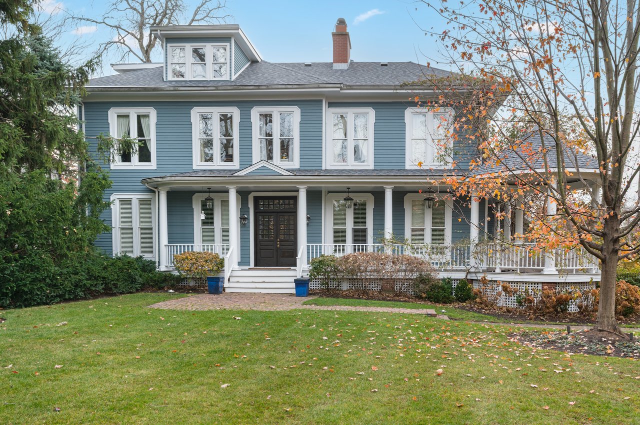 What 2.5M buys in Winnetka right now