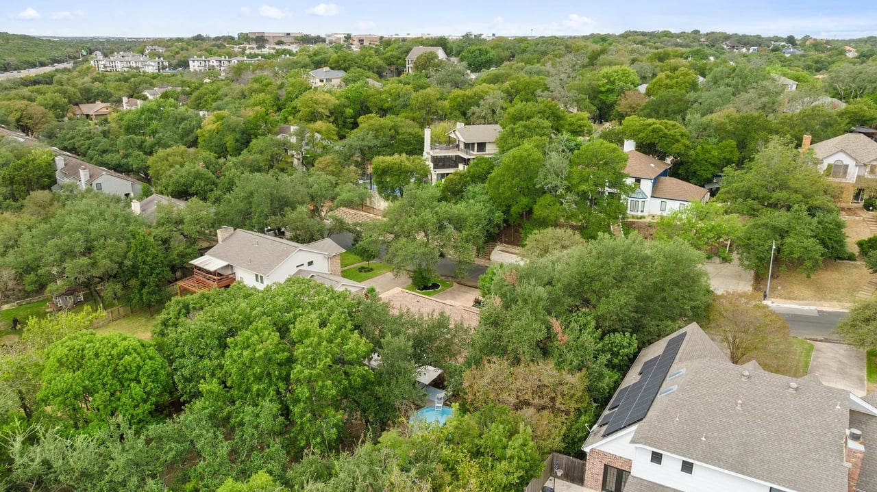 1709 Crested Butte Dr - Westlake Hills Single-Story Legacy Estate on Half-Acre