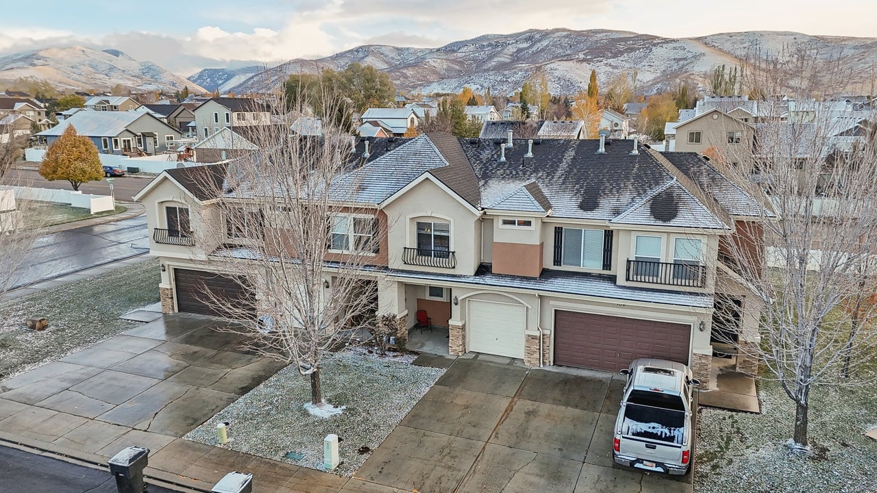 211 Greenfield Cir 103
