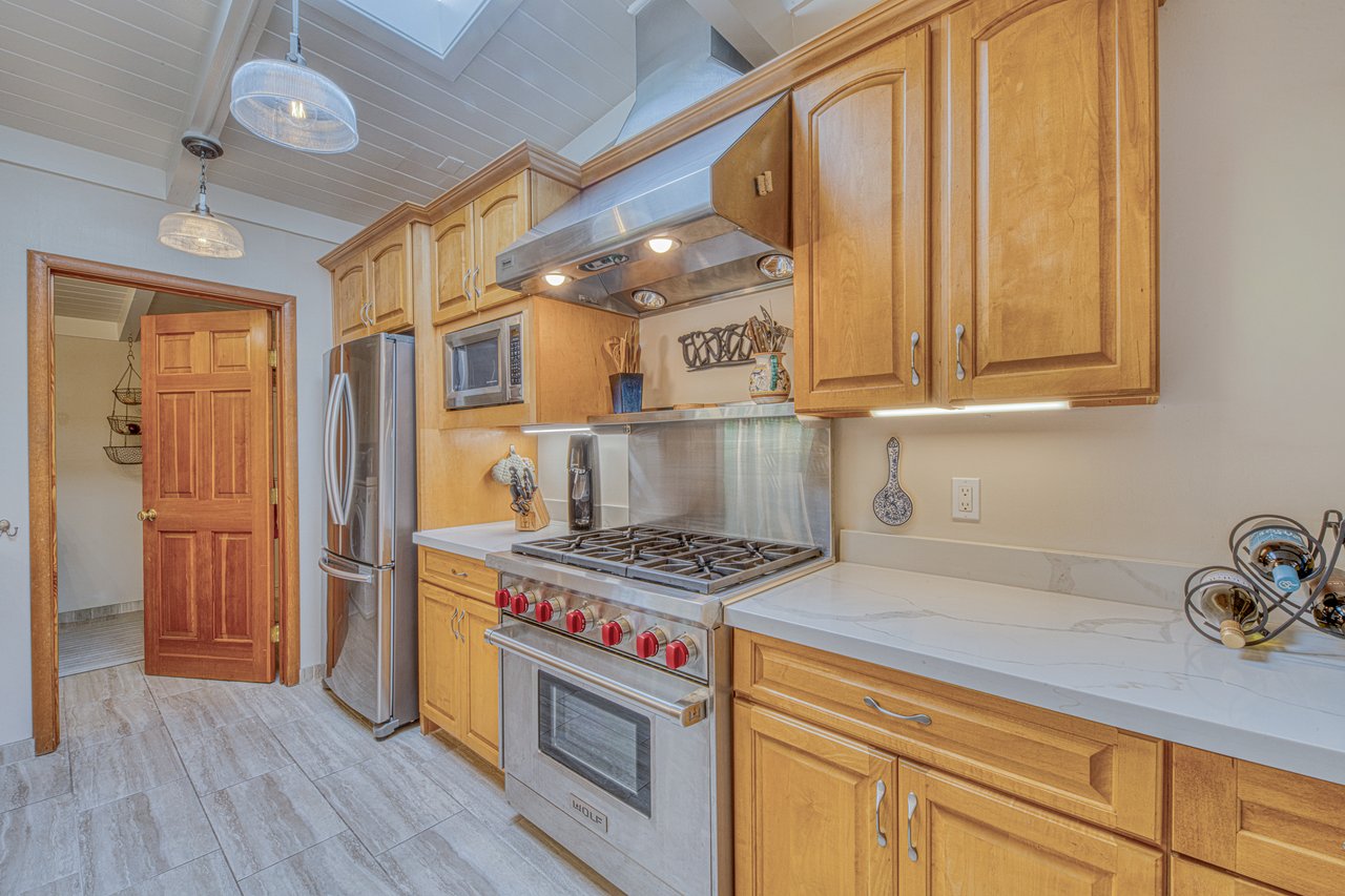 14 Shady Ln  Monterey
