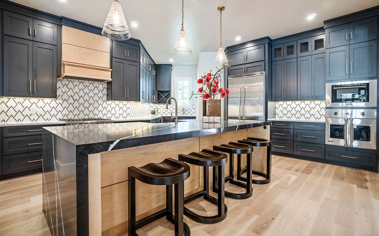 Luxury Home Tour Live & Silent Auction at La Caille