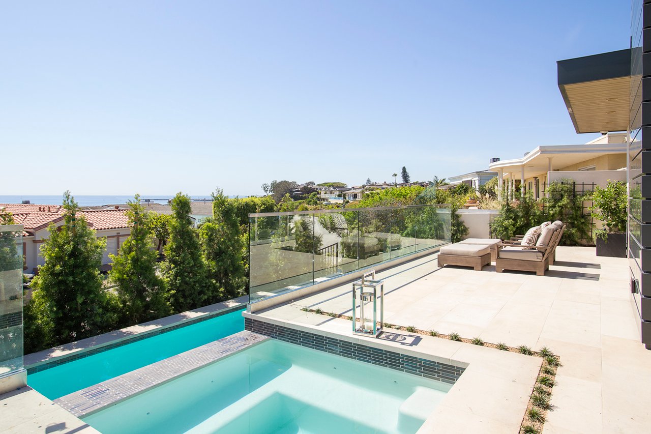 Cameo Shores