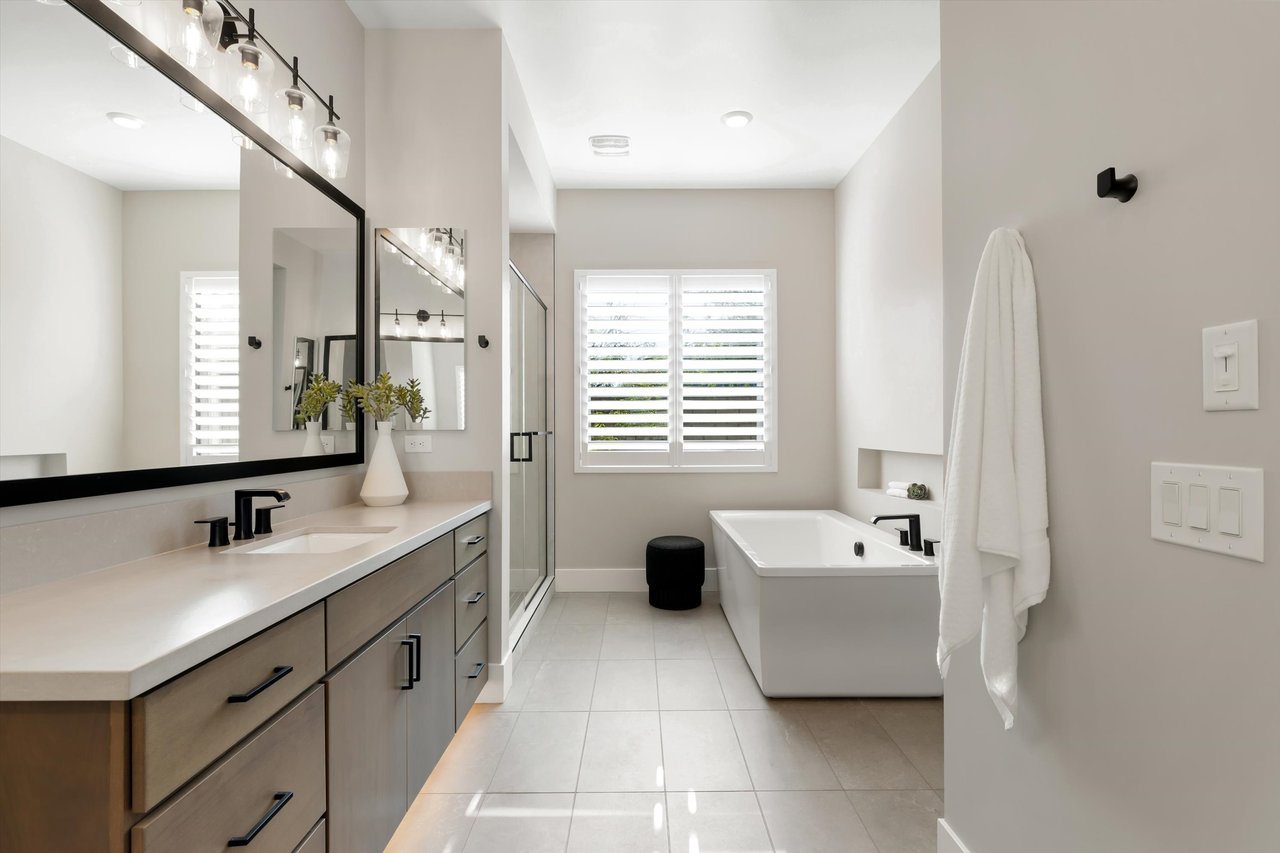 13114 E JUAN TABO Road