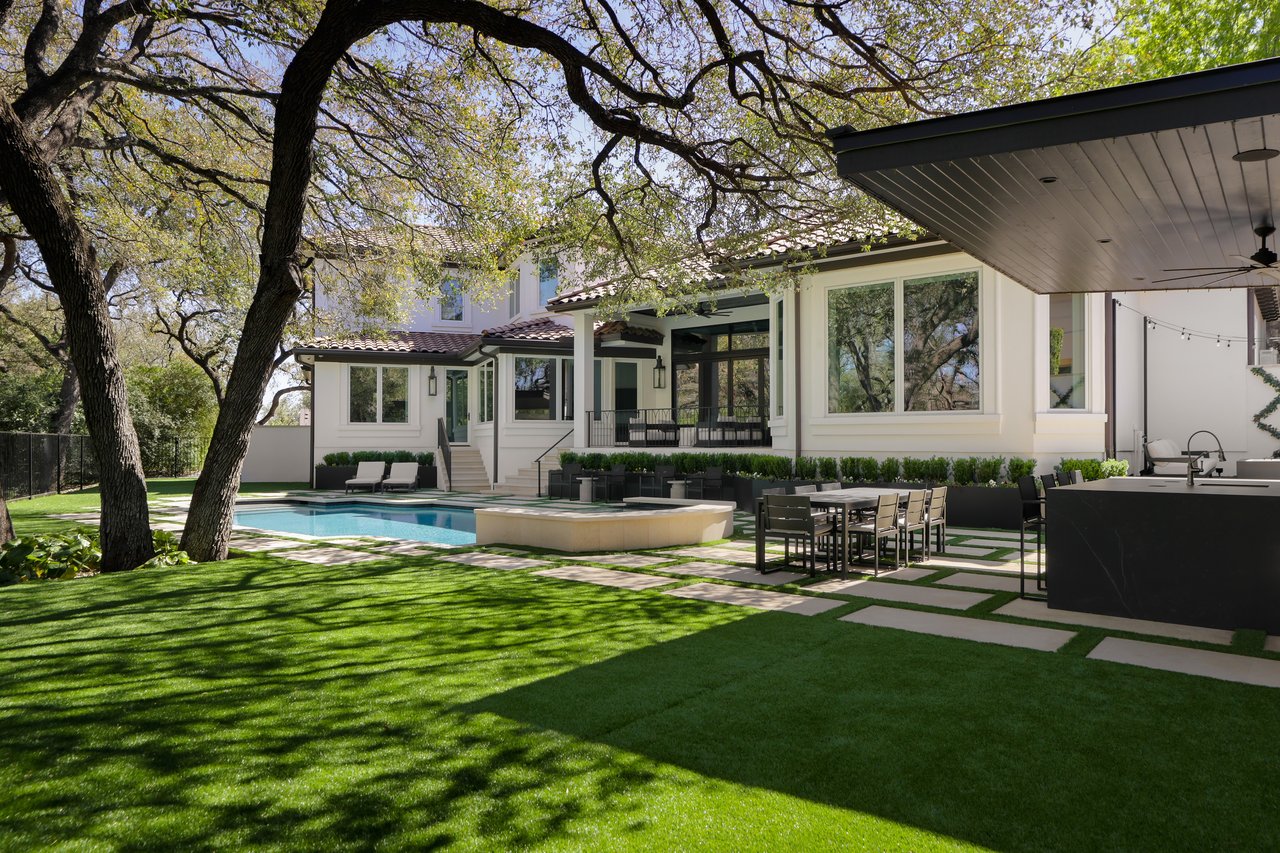 3013 Sparkling Brook Lane