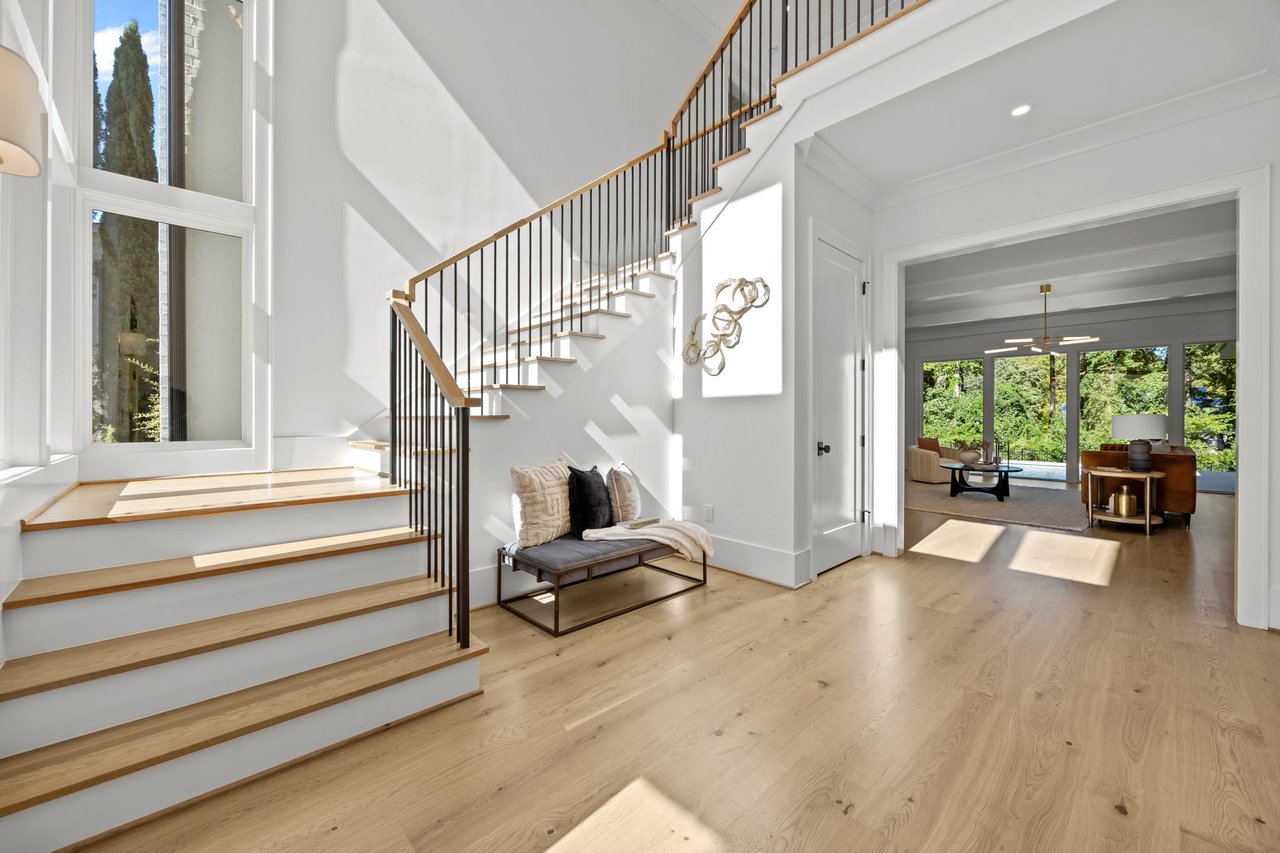 2419 Medway Dr